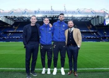 Lampard ndan foton me Brojën: Mik i vjetër