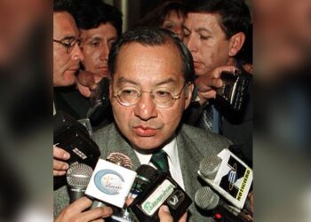 Ish diplomati amerikan akuzohet se për dy dekada ka punuar si…