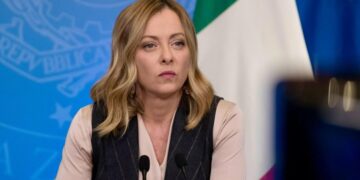 Konferenca e Melonit shtyhet në 4 janar, ka probleme me veshët