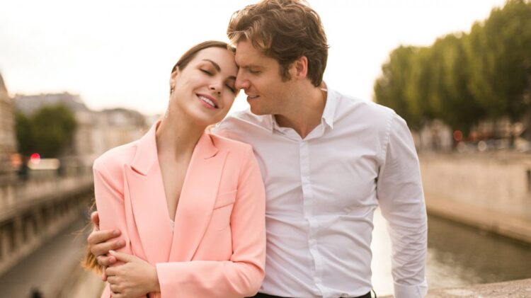 Ja katër shenjat e Horoskopit për meshkujt që janë tepër romantikë