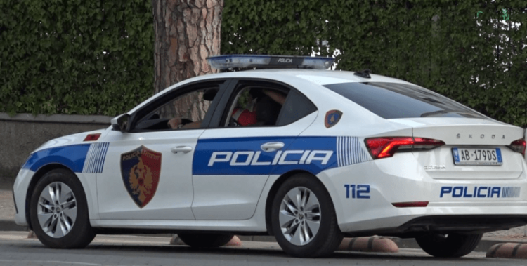 Arrestohet 42-vjeçari, shkatërron traun e hotelit dhe përplas…