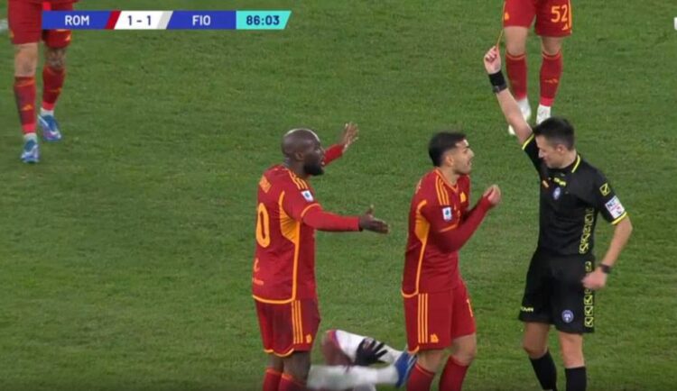 Dëmtim, traversë dhe dy të kuq! Roma reziston përballë Fiorentinës