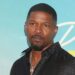 Jamie Foxx shfaqet emocional në daljen e tij të parë publike
