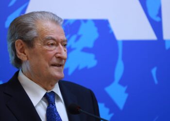 A janë ftohur marrëdhënien me Partinë e Lirisë? Si përgjigjet Berisha