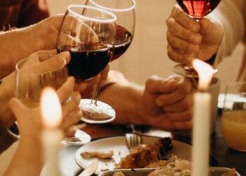 Tre gjërat që mjekët nuk i bëjnë kurrë në Krishtlindje