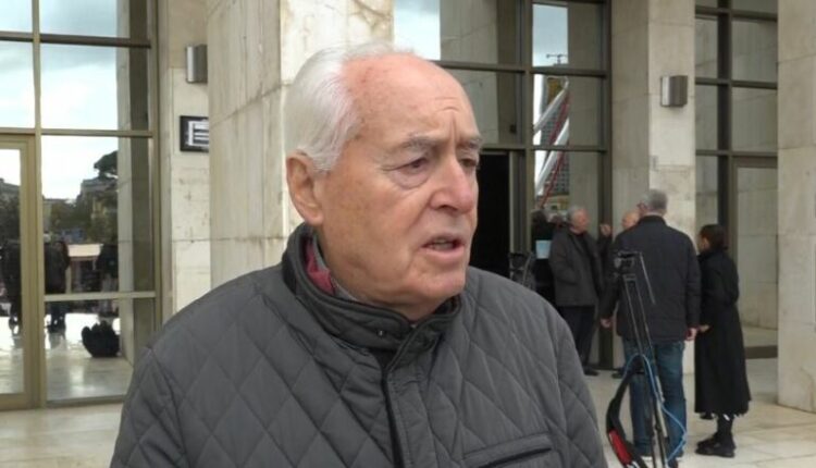 “Roli i jetës”/ Zhani Ciko rrëfen momentin kur Mirush Kabashi interpretoi “Sokratin”