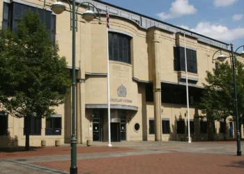 Banda e kanabisit, ja kush janë 5 shqiptarët që u dënuan në Angli