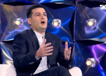 Debati mes Julit dhe Eglës, Arbri: Ika e erdha dhe te brekët ju gjeta