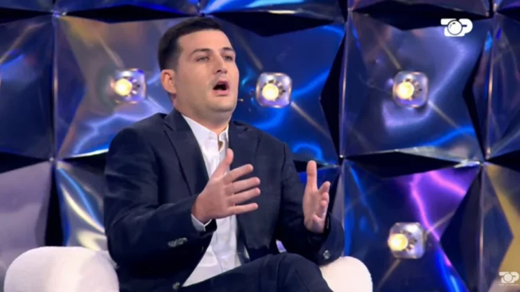Debati mes Julit dhe Eglës, Arbri: Ika e erdha dhe te brekët ju gjeta