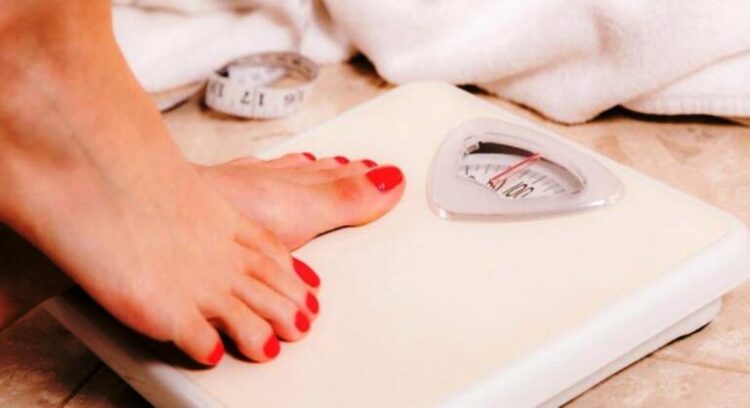 Studimi: Pesha e gabuar e trupit të shkurton jetën me 4 vjet