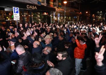 Berisha: Shqiptarë ngrihuni kundër Ramës, mos prisni ta dënojë Damani…