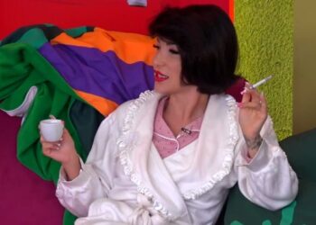 “Edukata” e Roza Latit bëhet virale në rrjet (VIDEO)