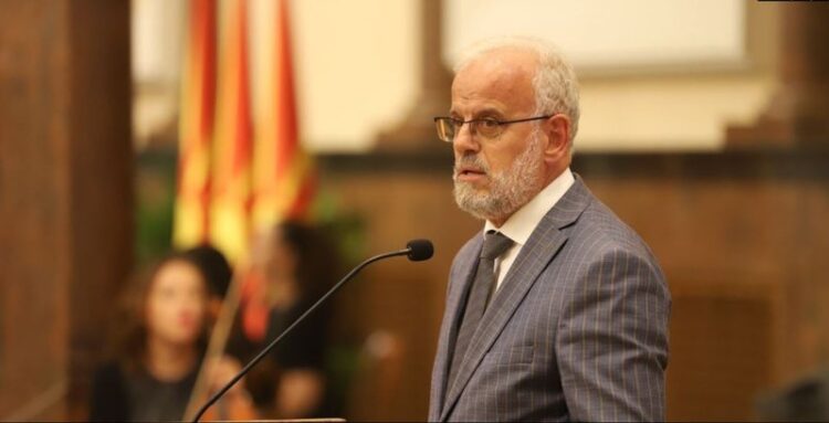 Talat Xhaferri, Kryeministri shqiptar i Maqedonisë së Veriut/ Ish-oficeri i Jugosllavisë që u bashkua me UÇK