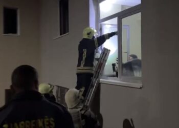 Zjarri në spitalin e Shkodrës, reagon Policia: Dyshohet se flakët u shkaktuan nga…