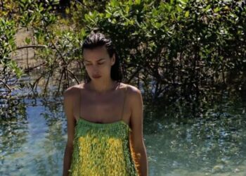 Irina Shayk e priti vitin e ri në Miami shfaqet me fustan me shkëlqim