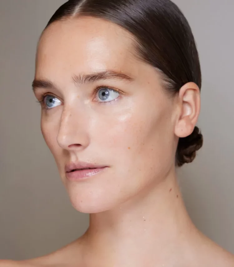 Në vend të botoksit: 3 mënyra alternative kundër plakjes