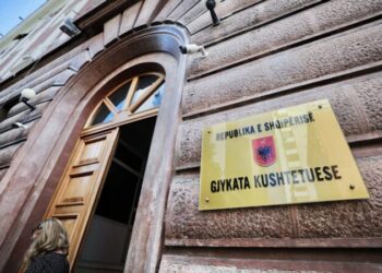 Marrëveshja me Italinë për kampet e refugjatëve, Bardhi: Po shmanget…