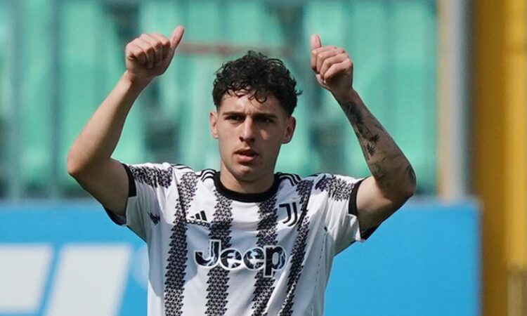 Shkëlqen me të rinjtë e Juventusit, Luis Hasa drejt rinovimit