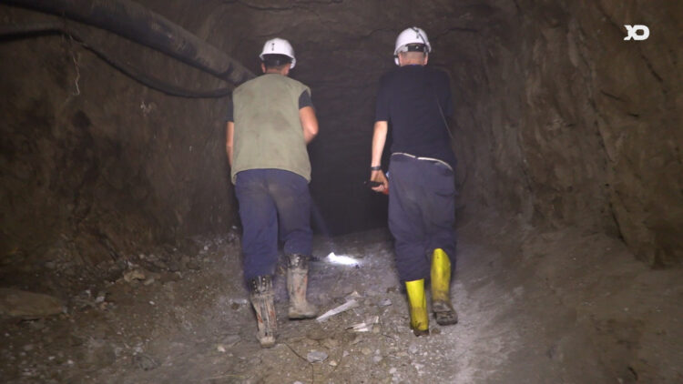 Lëndohen 7 minatorë në Mitrovicë, transportohen urgjent në spital