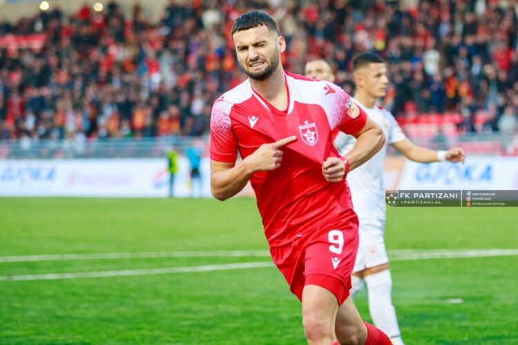 Rikthimi i Skukës te Partizani? Kapiteni i “demave” publikon foton