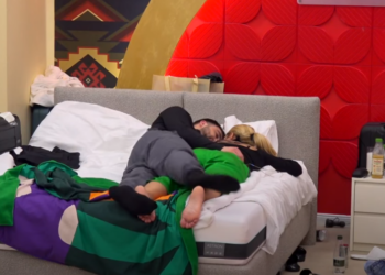 “Unë jam preja jote, gazela jote”, Ilnisa dhe Meritoni në momente… (VIDEO)