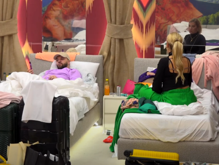 VIDEO/ Meri i jep këshilla Ilnisës, ngacmon edhe Olsin: Do plasësh si…