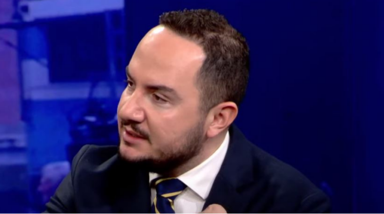 Salianji: Berisha shumicë në PD për faj të Lulzim Bashës