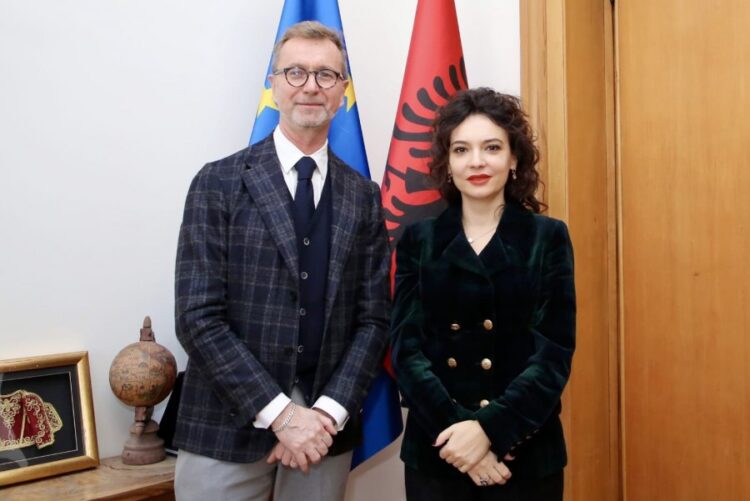 BE kërkon parlament funksional, Spiropali do opozitë me ‘qengja’