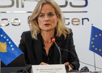 Von Cramon për njohjen e targave nga Serbia: Hap drejt njohjes…