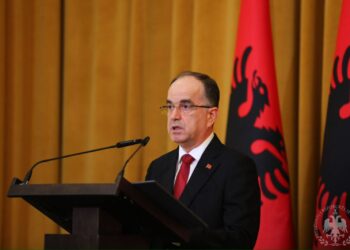 Nuk mbajti fjalën në Kuvend, Begaj e jep mesazhin nga Presidenca: Kuvendi i duhet opozita