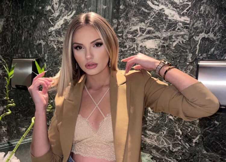 Pas humbjes së madhe aktorja jep lajmin e mirë: Zoti na riktheu…