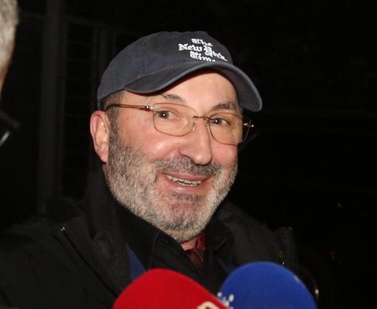 Agron Neza 6 orë në SPAK për aferën MCGonigal, kyç gojën për mediat