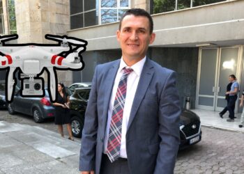 Theksojmë se vetë “Communciation Progress” shpk ka paraqitur një ofertë me vlerë 19% më të ulët se fituesi, që mund të përktheheshin në kursimin e 30 milionë lekëve. Zoti Dumani, mbajeni dorën, janë paratë e popullit! 