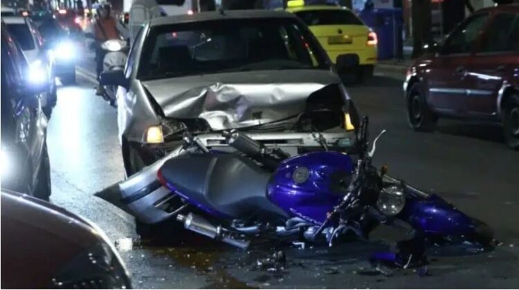 EMRI/ Aksident në qendër të Athinës, humb jetën i riu shqiptar