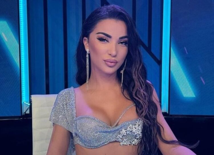 Roza Lati rrëfen pse u nda nga ish-partneri: Më kapi mamin …