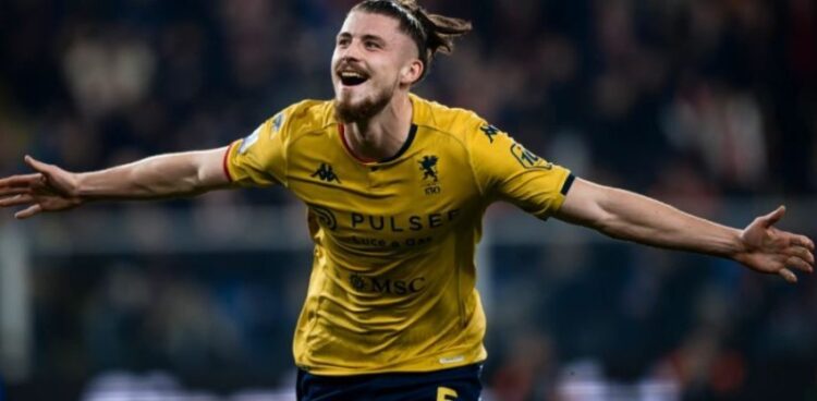 Tottenham e Napoli në “luftë” për talentin rumun