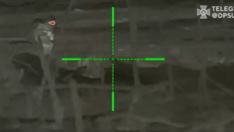 VIDEO/ Snajperisti me nofkën “Odesa” eleminon dy objektiva…