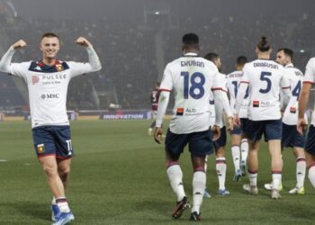 Bologna i rrëmben pikët Genoas në sekondat e fundit