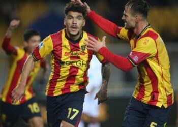 Ramadani titullar, Lecce barazon me Cagliarin