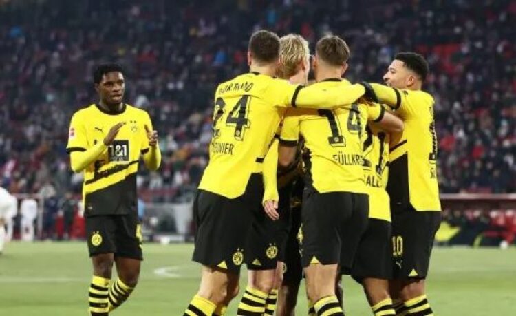 Dortmund fundos Koln