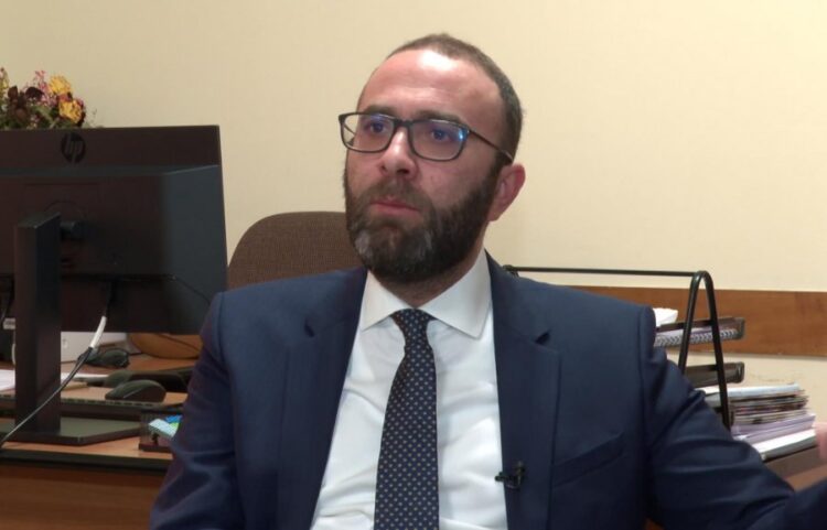 Afera Rama-Mcgonigal, Bardhi-Dumanit: Mos zvarrit hetimet, kërko dosjen nga SHBA