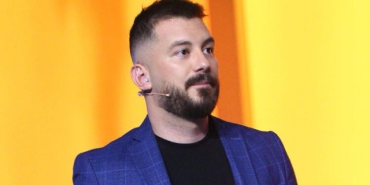 Ja vajza që pëlqen Romeo brenda shtëpisë së Big Brother…