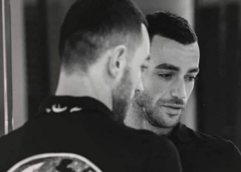 Zi në familjen e Stresit, reperi i njohur humbet njeriun e dashur