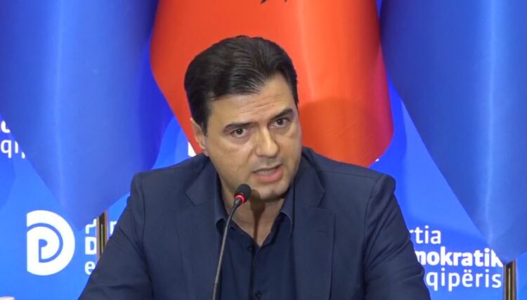 Pse u shfaqët publikisht pas arrestimit të Berishës? Basha: Po lidhja telat e këputur…