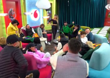 VIDEO/ Kush është më legeni? Si e cilësojnë njëri-tjetrin banorët