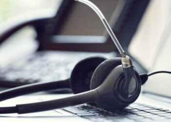 Edhe Call center po shkon drejt shuarjes, përgjysmohen punonjësit