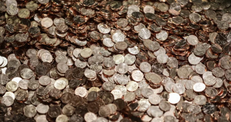 Franca shkrin miliona monedha sepse BE-së nuk i pëlqenin yjet në to