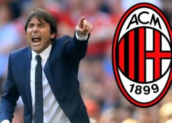 Antonio Conte pranon të marrë detyrën e trajnerit të Milanit