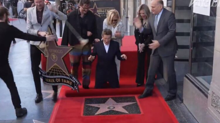 Pas Golden Globe, Willem Dafoe merr një yll në ‘Walk of Fame’