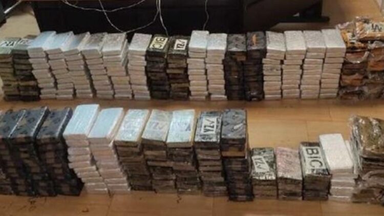 Me 300 kg kokainë në kamion, pranga dy shqiptarëve në Spanjë